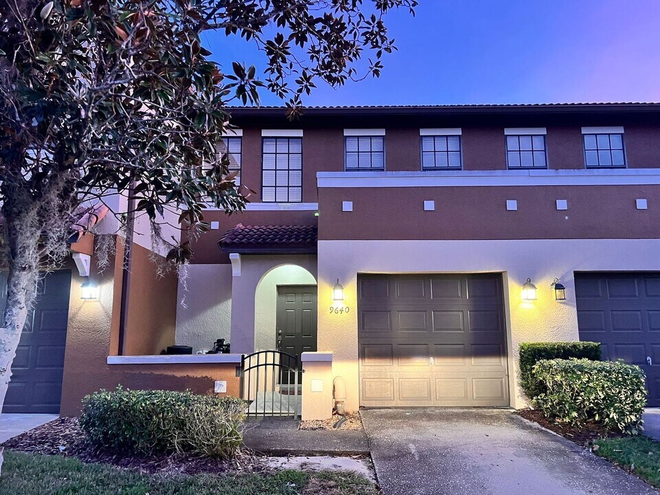 9640 Doris Ln in Orlando, FL - Building Photo