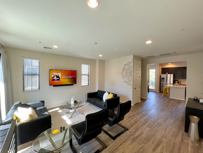 property at 2090 S Dorsey Ln