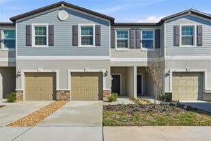 282 27th St SE in Ruskin, FL - Building Photo