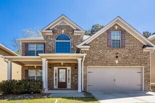 638 Ocean Ave in Canton, GA - Building Photo