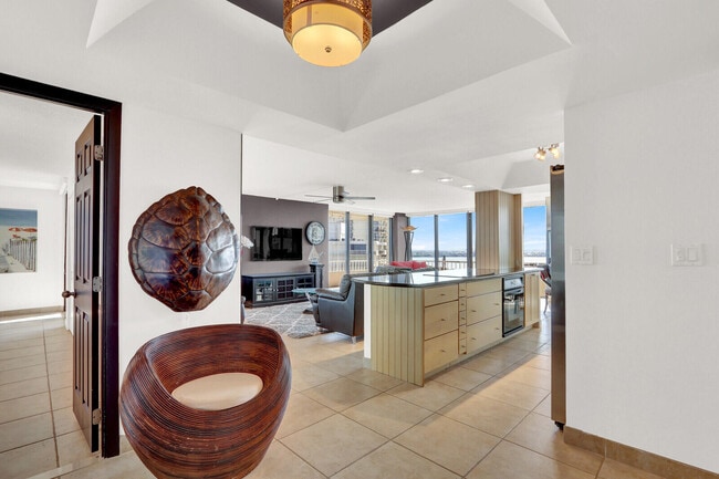 5510 N Ocean Dr in Riviera Beach, FL - Foto de edificio - Building Photo