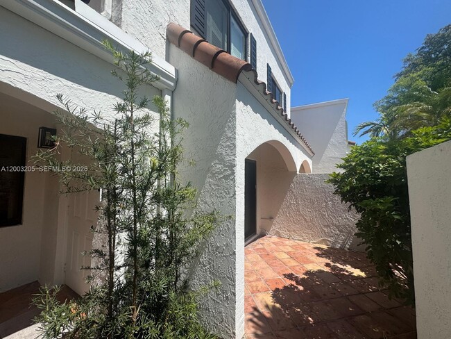 21208 Harbor Way in Aventura, FL - Building Photo - Building Photo