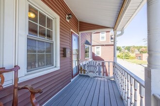 77 Ashland St in Griswold, CT - Building Photo - Building Photo