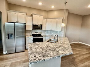 4960 N Pemberley St in Prescott Valley, AZ - Building Photo - Building Photo
