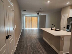 1817 Party Pl in Fort Pierce, FL - Building Photo - Building Photo