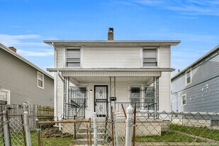 1095-1097 E 21st Ave Columbus, OH 43211
