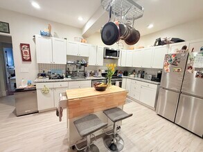 1584 Beacon St in Brookline, MA - Building Photo - Building Photo