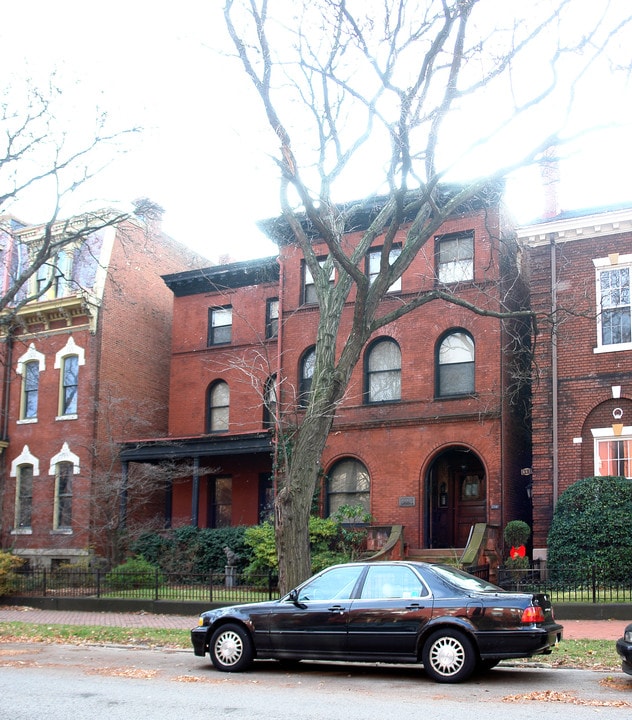 845 N Lincoln Ave in Pittsburgh, PA - Foto de edificio