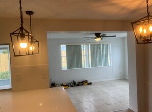 3312 Thorny Ridge Dr in Holiday, FL - Building Photo - Building Photo