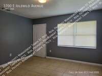 3700 E Idlewild Ave in Tampa, FL - Foto de edificio - Building Photo