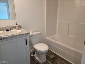 7 Birch Blvd in Ft. Myers, FL - Building Photo - Building Photo