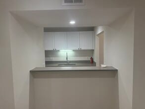4948 Sardis Rd, Unit A in Charlotte, NC - Building Photo - Building Photo