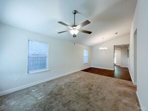8821 Smiley Ct in Pensacola, FL - Building Photo - Building Photo