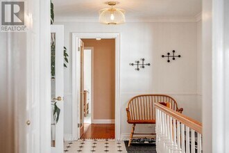 275 Crocus Ave in Ottawa, ON - Building Photo - Building Photo