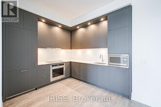 115 Denison Ave in Toronto, ON - Building Photo - Building Photo