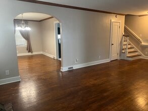 1347 W Sunset Ave in Decatur, IL - Building Photo - Building Photo
