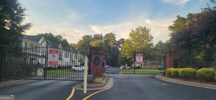 1708 Devon Dr in Atlanta, GA - Building Photo - Building Photo