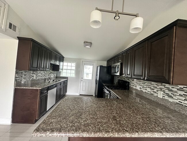 property at 3220 California Ave