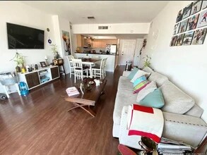 140 S Dixie Hwy, Unit 53 in Hollywood, FL - Building Photo - Building Photo