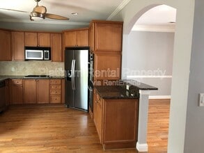11047 Lorin Way in Johns Creek, GA - Building Photo - Building Photo