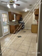7906 Remuda Dr in San Antonio, TX - Foto de edificio - Building Photo