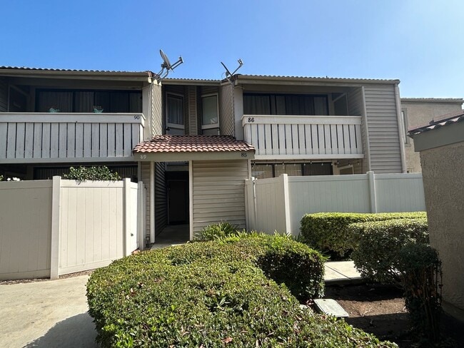 property at 85 Country Mile Rd