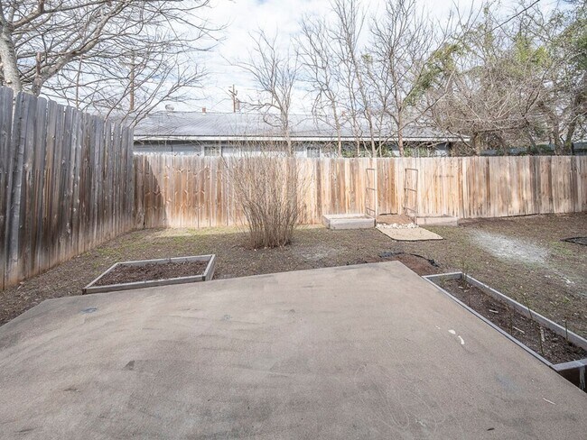 property at 6001 Cameron Rd