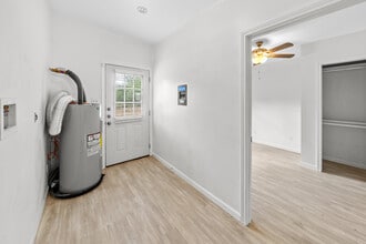 301 Tatum Rd in Martindale, TX - Building Photo - Building Photo