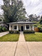 8003 N Alaska St, Unit 2 in Tampa, FL - Building Photo - Building Photo