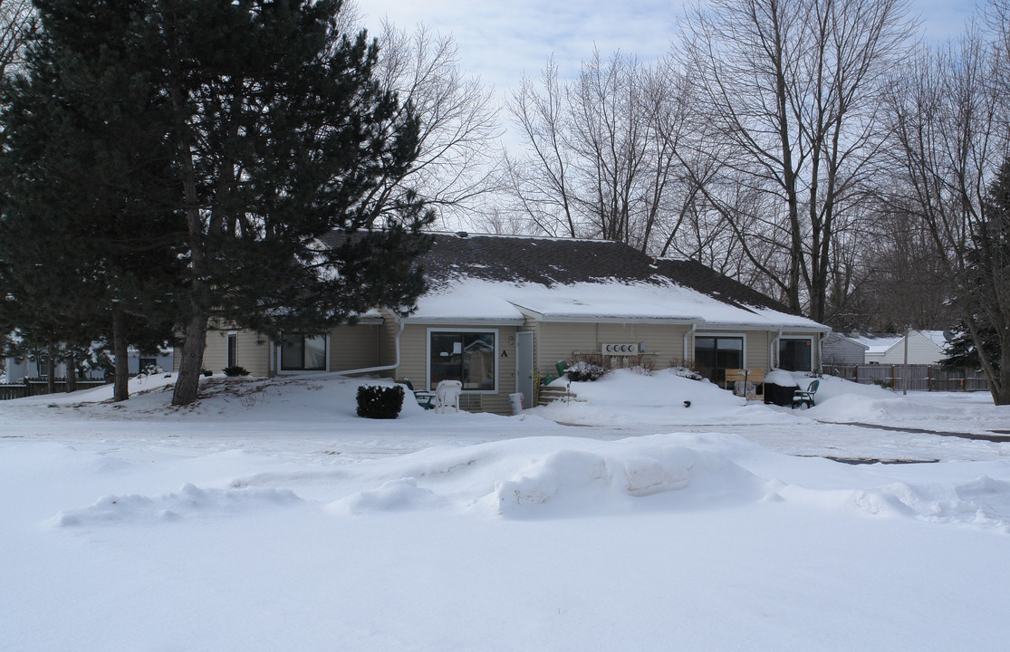 Rainbow Homes Non-Profit Housing in Holt, MI - Building Photo