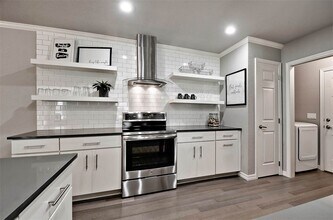 7 S Prairie Dunes Dr in Rogers, AR - Building Photo - Building Photo