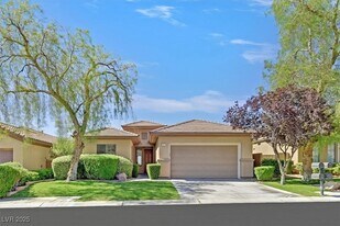 34 Hunt Valley Trail in Henderson, NV - Building Photo
