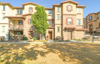 5898 Via Lugano in Fremont, CA - Building Photo - Building Photo