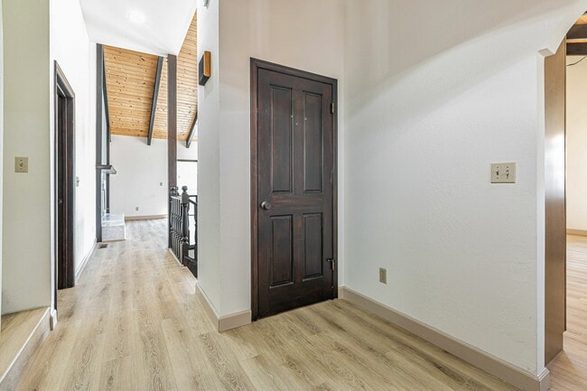 485 Ethel Ave in Mill Valley, CA - Building Photo - Building Photo