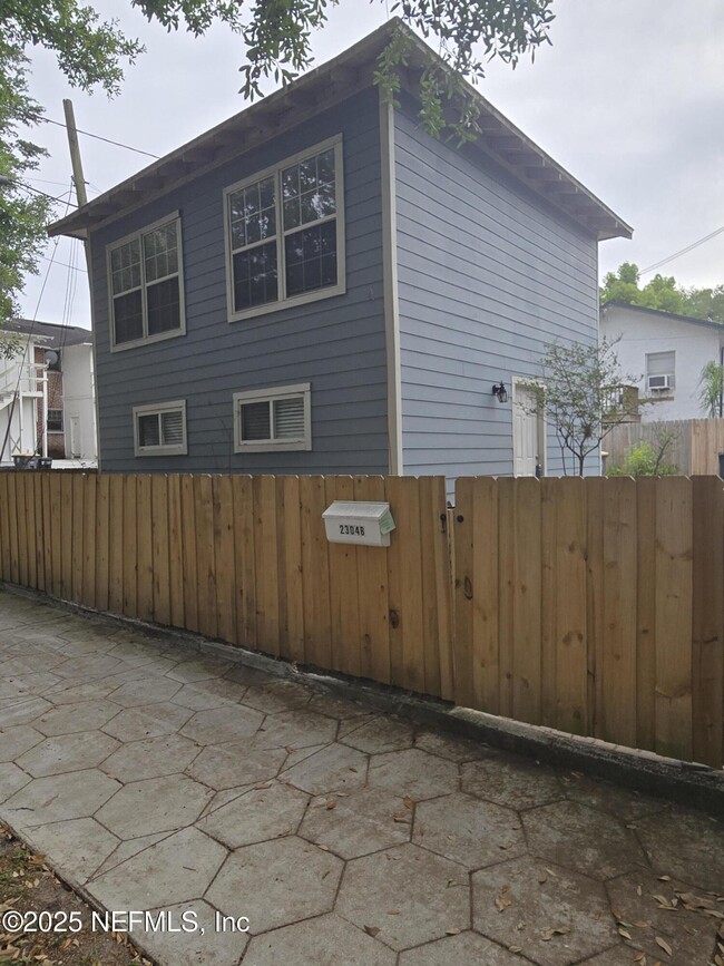 property at 2304 Myra St