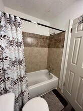 109 SE 42nd St in Oklahoma City, OK - Foto de edificio - Building Photo