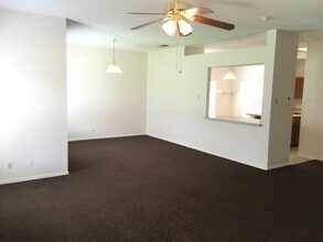 7995 Pepper Trail in San Antonio, TX - Building Photo - Building Photo