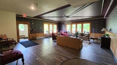 100 Bothne Dr in Coon Valley, WI - Building Photo - Building Photo