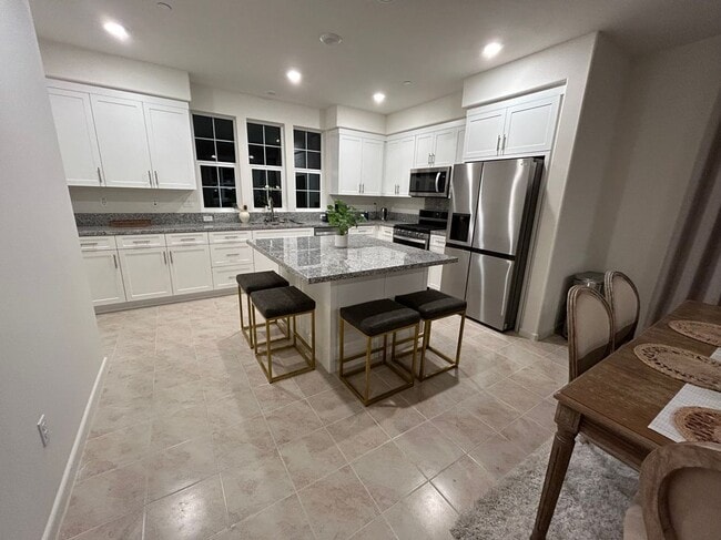 1979 Orchard Dr in Placentia, CA - Building Photo - Building Photo