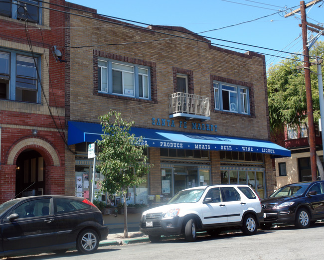 Santa Fe Market in Richmond, CA - Building Photo - Building Photo