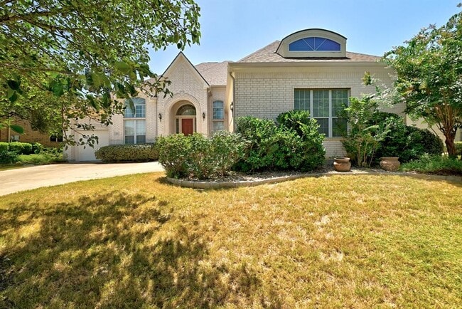 property at 201 Varco Dr