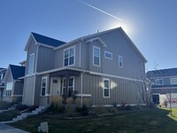 710 Crossbill in Berthoud, CO - Building Photo - Building Photo