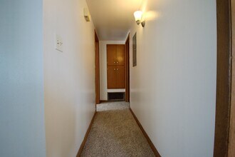 407 4th Ave E in West Fargo, ND - Building Photo - Building Photo