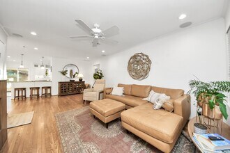 411 Venice St in Sugar Land, TX - Foto de edificio - Building Photo