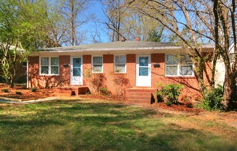 9 Bolin Hts in Chapel Hill, NC - Building Photo - Building Photo