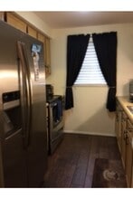 3160 Laurel Ridge Cir in Bridgeville, PA - Building Photo - Building Photo