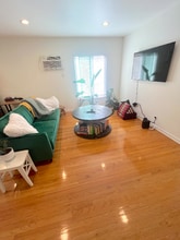 1415 N Harper Ave in West Hollywood, CA - Building Photo - Building Photo