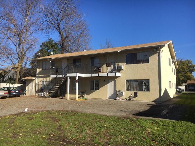 1022 Swezy St in Marysville, CA - Building Photo - Building Photo