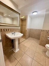 20031 6th Ave NE in Shoreline, WA - Building Photo - Building Photo