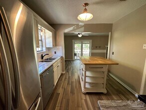 4831 E Olive Rd in Pensacola, FL - Building Photo - Building Photo